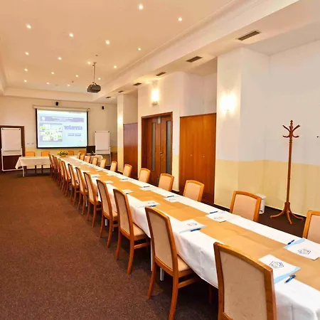 Hotel Vz Bedrichov 3*